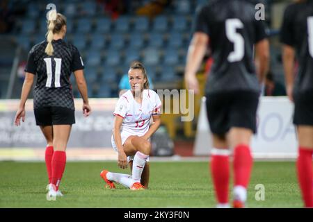 KARLOVAC, SEPTEMBER 02: Lia Walti aus der Schweiz während des 2023. Qualifikationsspiels zur FIFA-Weltmeisterschaft der Frauen zwischen Kroatien und der Schweiz im Stadion Branko Cavlovic-Cavlek am 2. September 2022 in Karlovac, Kroatien. Foto: Matija Habljak/PIXSEL Stockfoto