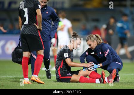 KARLOVAC, 02. SEPTEMBER: Qualifikationsspiel 2023 zur FIFA-Weltmeisterschaft der Frauen zwischen Kroatien und der Schweiz im Stadion Branko Cavlovic-Cavlek am 2. September 2022 in Karlovac, Kroatien. Foto: Matija Habljak/PIXSEL Stockfoto