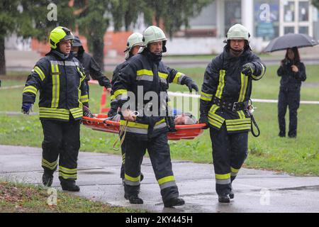 County Exercises of Civil Protection Forces 'Samobor 2022' in Samobor, Kroatien, am 17. September 17, 2022 Foto: Tomislav Miletic/PIXSELL Stockfoto