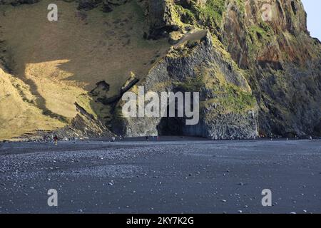 Beach Cave am Reynisfjara Black Sand Beach Stockfoto