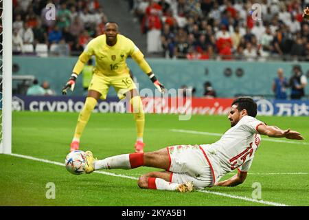 Doha, Katar. 30. November 2022. Doha, Katar. 30.. November 2022. M. Ali Ben Romdhane aus Tunesien während des Spiels Tunesien gegen Frankreich im Education City Stadium der FIFA-Weltmeisterschaft 2022 in Doha, Katar, am 30. November 2022. Foto: Laurent Zabulon/ABACAPRESS.COM Kredit: Abaca Press/Alamy Live News Stockfoto