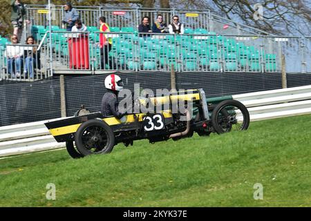 Mark Walker, GN Thunderbug, Frazer Nash/GN Race, fünfzehn Minuten knappes Rennen, mit Autos aus den frühen 1920er bis Mitte der 1930er Jahre, viele mit CH Stockfoto