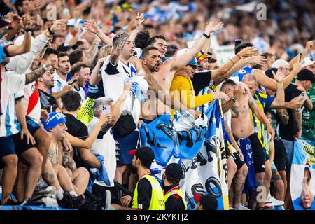Doha, Katar. 30.. November 2022. Argentinien Fans Polen - Argentinien Polen - Argentinien Weltmeisterschaft 2022 in Katar 30.11.2022 Kredit: Moritz Muller/Alamy Live News Stockfoto