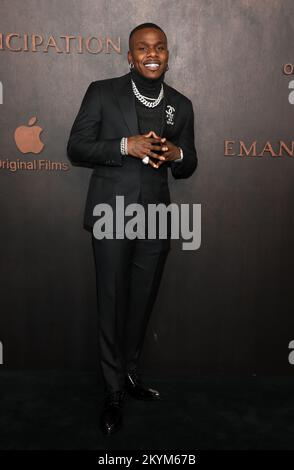 Los Angeles, Ca. 30.. November 2022. DaBaby auf der Apple Film Premiere of Emancipation im Regency Village Theater in Los Angeles, Kalifornien, am 30. November 2022. Kredit: Faye Sadou/Media Punch/Alamy Live News Stockfoto