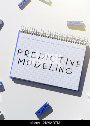 Handschriftlicher Text Predictive Modeling. Konzept bedeutet Wartungsstrategie basierend auf vorausschauenden Analysen Stockfoto