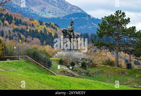 Große Bronzestatue von Napoleon Bonaparte auf dem Pferd, Stockfoto