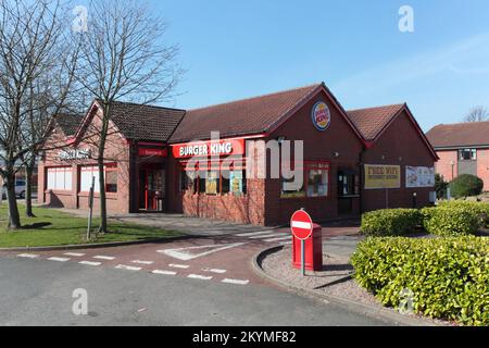 Travelodge & Burger King, B5013, Western Springs Road, Rugeley, WS15 2As Stockfoto