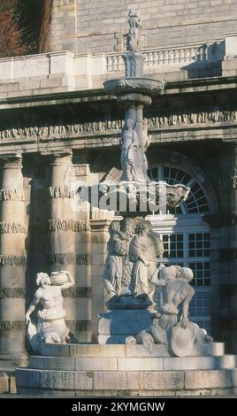 FUENTE DE LOS TRITONES - S XVII - FUENTE BARROCA SITUADA EN LOS JARDINES DEL CAMPO DEL MORO. LAGE: PALACIO REAL-JARDINES. MADRID. SPANIEN. Stockfoto