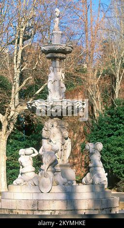 FUENTE DE LOS TRITONES - S XVII - FUENTE BARROCA SITUADA EN LOS JARDINES DEL CAMPO DEL MORO. LAGE: PALACIO REAL-JARDINES. MADRID. SPANIEN. Stockfoto