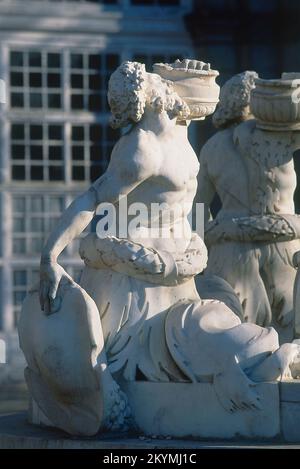 FUENTE DE LOS TRITONES - S XVII - FUENTE BARROCA SITUADA EN LOS JARDINES DEL CAMPO DEL MORO - DETALLE. LAGE: PALACIO REAL-JARDINES. MADRID. SPANIEN. Stockfoto