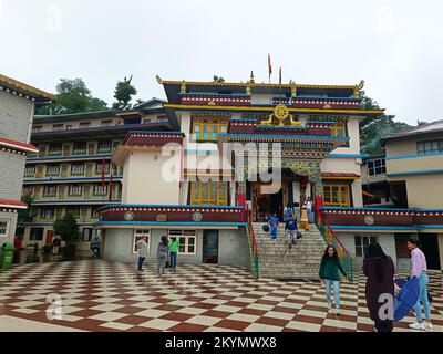 17. Juni 2022, Gonjang Kloster ist ein buddhistisches Kloster in der Nähe von Gangtok, Sikkim, Indien. Stockfoto