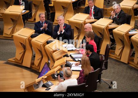 Edinburgh, Schottland, Großbritannien. 1.. Dezember 2022. ABBILDUNG: Wöchentliche Fragestunde der Ersten Minister im schottischen Parlament. Kredit: Colin D Fisher Kredit: Colin Fisher/Alamy Live News Stockfoto