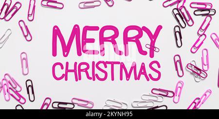 Textbeschriftung mit Frohe Weihnachten. Internet-Konzept Jahrestradition zur Feier der Geburt Jesu Christi Stockfoto