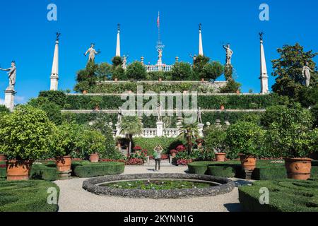 Isola Bella Lago Maggiore, Blick auf den Terrassengarten und den Giardino d'Amore Parterre in Isola Bella, Isole Borromee, Lago Maggiore, Italien Stockfoto