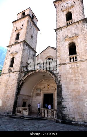 St.-Tryphon-Kathedrale in Kotor Montenegro Stockfoto