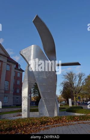 Die Skulptur Wings von Daniel Libeskind vor dem Siemens-Hauptsitz in Berlin Stockfoto