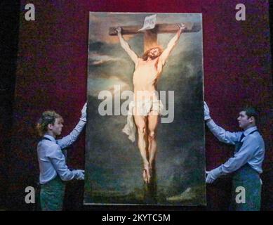 London UK 02. Dezember 2022 Sir Anthony van Dyck Christ am Kreuz. Öl auf Leinwand, ungerahmt Est £ 150.000 – GBP 250.000, Old Masters Evening Sale, Christies London 8. Dezember 2022 Paul Quezada-Neiman/Alamy Live News Stockfoto