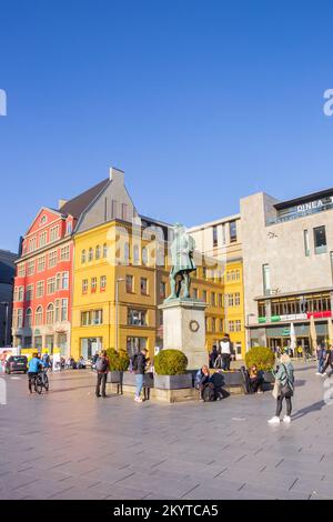 Händelstatue auf dem Marktplatz von Halle Stockfoto