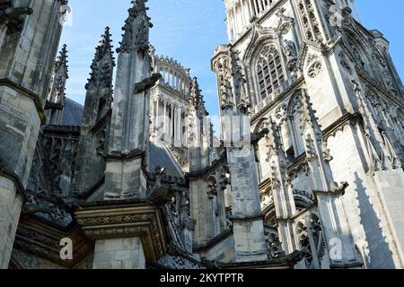 Gotische katholische Kathedrale in der Stadt Orleans, Frankreich Stockfoto