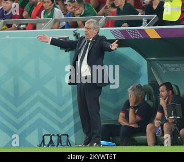 Doha, Katar. 02.. Dezember 2022. 2.. Dezember 2022, Education City Stadium, Doha, QAT, Weltmeisterschaft FIFA 2022, Gruppe H, Südkorea gegen Portugal, im Bild: Portugals Coach Fernando Santos Credit: dpa Picture Alliance/Alamy Live News Stockfoto