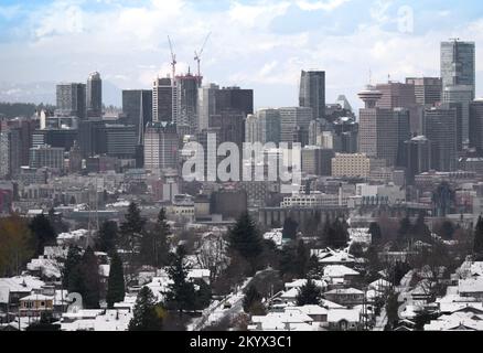 Die Winter Skyline von Vancouver aus Sicht von Burnaby in British Columbia, Kanada Stockfoto