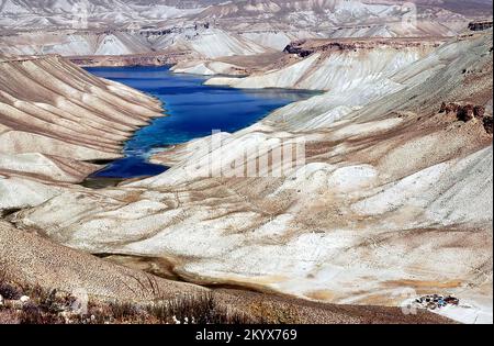 Bamyan (Bamiyan) in Zentralafghanistan. Panorama aus Sicht des Weges nach Band e Amir, Afghanistan. Stockfoto