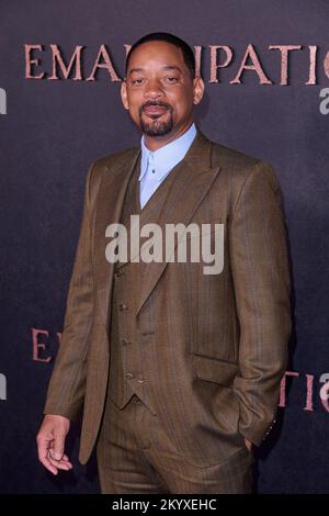 London, Vereinigtes Königreich 2. Dezember, 2022 . Will Smith auf der europäischen Premiere der Emanzipation am GUE Cinema Leicester Square. Kredit: Alan D West/EMPICS/Alamy Live News Stockfoto
