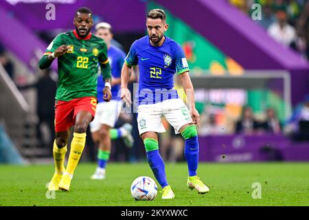 LUSAIL CITY, KATAR - DEZEMBER 2: Everton Ribeiro von Brasilien in Aktion während des Spiels Gruppe G - FIFA Weltmeisterschaft Katar 2022 zwischen Kamerun und Brasilien im Lusail Stadium am 2. Dezember 2022 in Lusail City, Katar (Foto: Pablo Morano/BSR Agency) Stockfoto