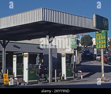 Benzinpreise 1994 an einer BP-Tankstelle in San Francisco, Kalifornien Stockfoto