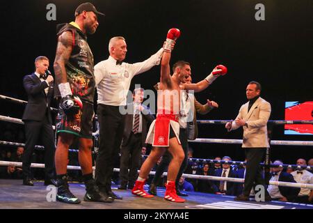 Newcastle, Großbritannien. 02.. Dezember 2022. Josh Kelly besiegt Troy Williamson bei der British Super-Welterweight Championship: Troy Williamson vs Josh Kelly in utilita Arena, Newcastle Upon Tyne, Großbritannien, 2.. Dezember 2022 ( Kredit: Dan Cooke/Alamy Live News Stockfoto