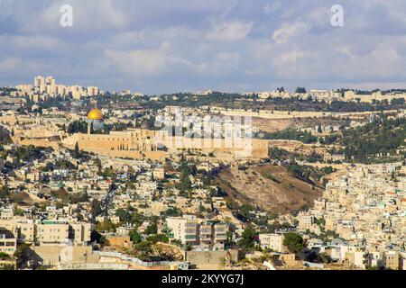 7. November 2022 der historische Felsendom in der Altstadt von David in Jersalem Israel die antike Stätte des Solomon-Tempels. Stockfoto