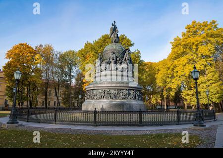 Das Millenium von Russland (1862) im Kreml von Veliky Novgorod an einem sonnigen Oktobermorgen. Russland Stockfoto