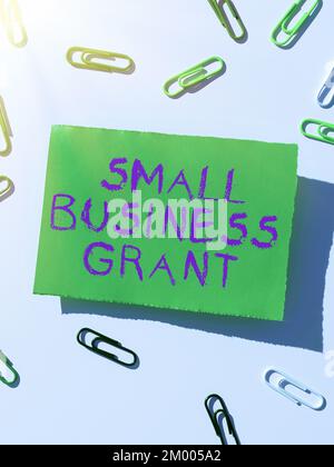 Konzeptionelle Darstellung des Zuschusses für kleine Unternehmen. Geschäftskonzept ein Privatunternehmen, das für seine begrenzte Größe bekannt ist Stockfoto
