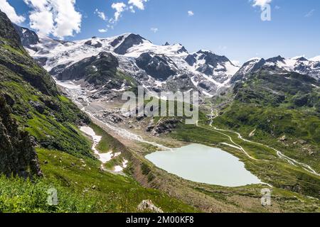 Stein-Gletscher und Gletschersee Steinsee am Susten-Pass in den Schweizer Alpen, Innertkirchen, Kanton Bern, Schweiz Stockfoto