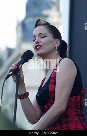 Wien, Österreich. 07. Juli 2010. Imelda May beim Wiener Jazzfestival am Rathausplatz in Wien Stockfoto