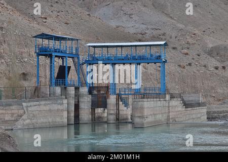 Altes Wasserkraftwerk in Iguo Village, leh, ladakh Stockfoto