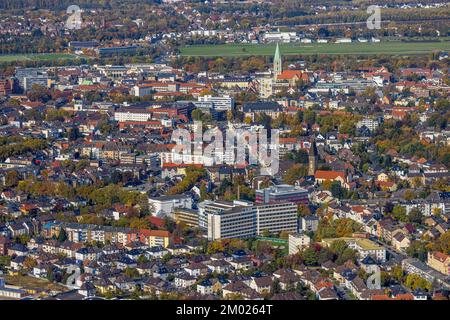 Luftbild, Skyline City, von vorne nach hinten: evang. Krankenhaus Hamm, Kath. Liebfrauenkirche St. Franziskus von Assisi, evang. Pauluskirche, Rathaus Stockfoto