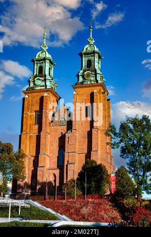 Die Königliche Gniezno-Kathedrale, Großpolen, Polen Stockfoto