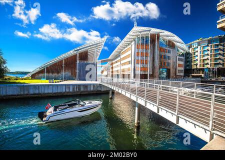 Tjuvholmen malerischer Hafen und Uferpromenade von Oslo, Hauptstadt Norwegens Stockfoto