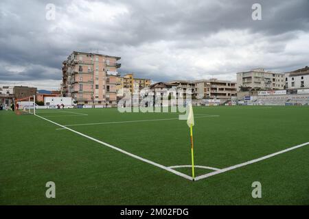 PALMA CAMPANIA, ITALIEN - DEZEMBER 03: Stadio Comunale of Palma Campania während des Spiels Women Serie A between Pomigliano CF Women and Sampdoria Women at Stadio Comunale am 03. Dezember 2022 in Palma Campania, Italien - Foto von Nicola Ianuale Credit: Nicola Ianuale/Alamy Live News Stockfoto