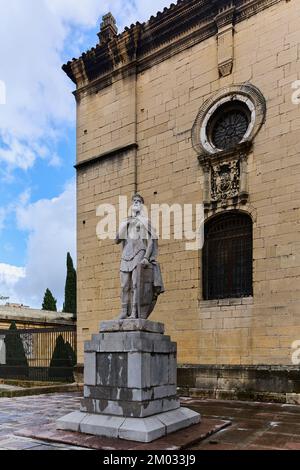Statue des asturischen Königs Alfonso II., Wahrzeichen und Denkmal aus dem Jahr 1942 des Künstlers Victor Hevia, in der Stadt Oviedo, Asturien, Spanien, Europa Stockfoto