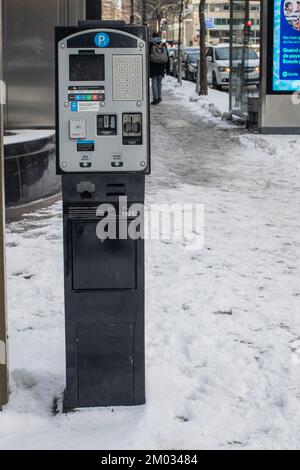 Parkuhr in Montreal, Quebec, Kanada Stockfoto