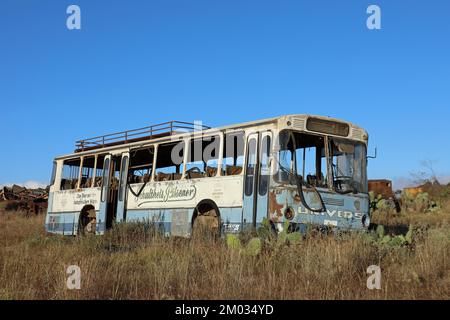 Der alte Bus auf dem Asmara-Tank-Friedhof Stockfoto