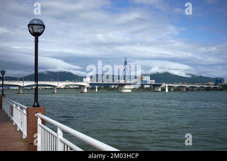 Thuan Phuoc Brücke Han Fluss Danang Vietnam Stockfoto