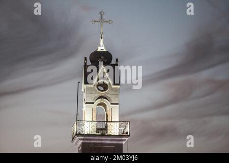 Bethlehem, Palästina. 03.. Dezember 2022. Blick auf die Geburtskirche während der Vorbereitungen zur Weihnachtsbaumbeleuchtung auf dem Manger Square in Bethlehem im Westjordanland. Kredit: SOPA Images Limited/Alamy Live News Stockfoto