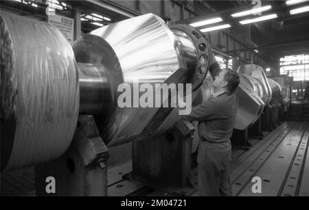 CZE, Tschechische Republik, Prag: CSSR, Land und Menschen. Alltag in einem Land unter kommunistischer Herrschaft. Prag 01.05.1981. Metallfabrik, Europa Stockfoto