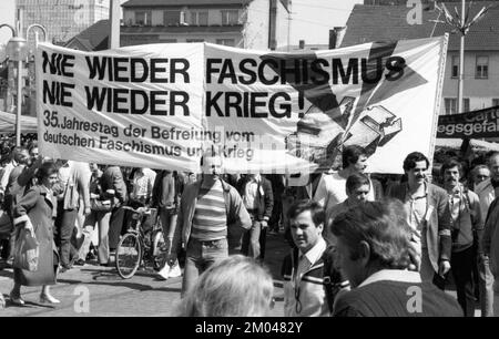 Der 35.-jährige Kongress zur Beendigung der faschistischen Herrschaft wurde von einer Demonstration und Kundgebung am 10. Mai 1980 in Mannheim begleitet Stockfoto