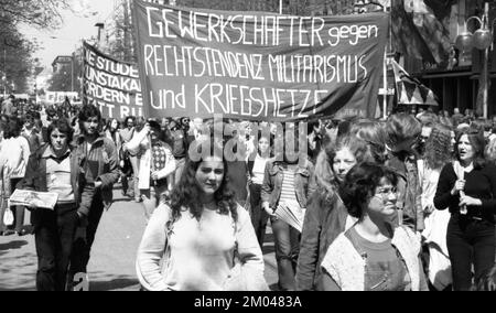 Der 35.-jährige Kongress zur Beendigung der faschistischen Herrschaft wurde von einer Demonstration und Kundgebung am 10. Mai 1980 in Mannheim begleitet Stockfoto