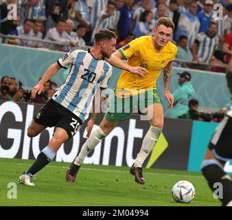 Doha, Katar. 3.. Dezember 2022. Fußballweltmeisterschaft 2022: Argentinien gegen Australien Messi hat zwei Tore geschossen. Messi feiert sein zweites Tor. Kredit: Seshadri SUKUMAR/Alamy Live News Stockfoto