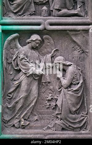 Lord Carbery's Cross mit Szenen aus der bibel, Croachna Hill, West Cork, Republik Irland Stockfoto